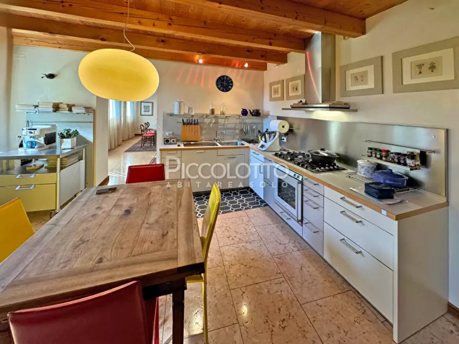 Immagine 13 di Villa in vendita  in via Obledo a Cavaso Del Tomba