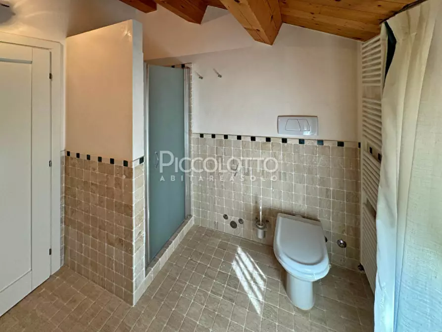 Immagine 27 di Villa in vendita  in via Obledo a Cavaso Del Tomba