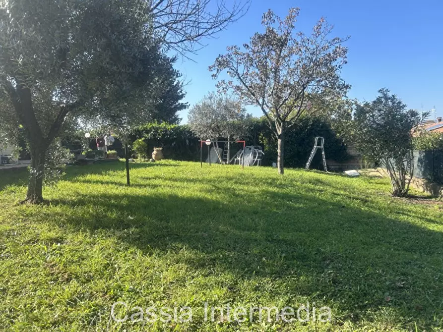 Immagine 26 di Villetta a schiera in vendita  in Via dei Tirreni a Fabrica Di Roma