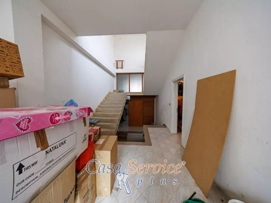 Immagine 15 di Laboratorio in vendita  in Via Martiri d'Ungheria a Ugento