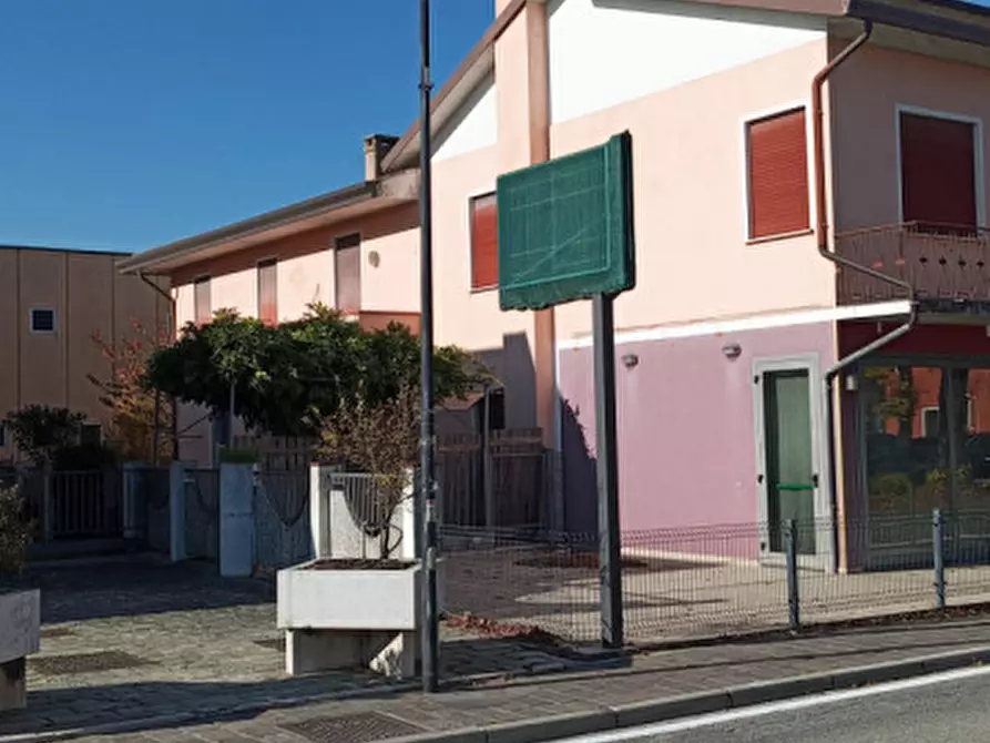 Immagine 14 di Casa indipendente in vendita  a Resana