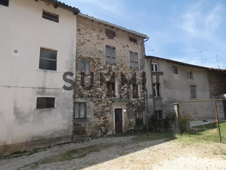 Immagine 3 di Rustico / casale in vendita  a Schio