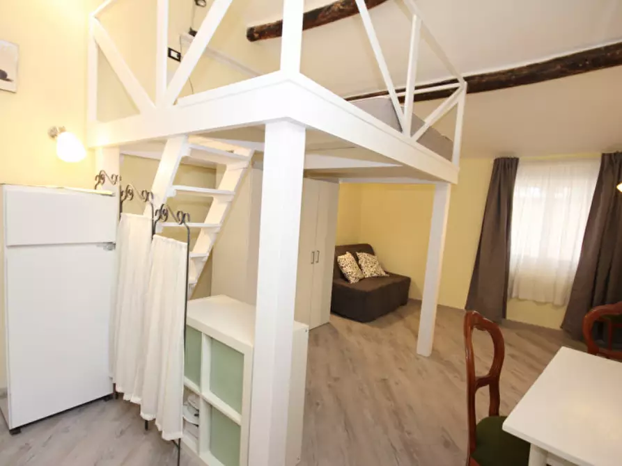 Immagine 1 di Monolocale in affitto  in via Macelli di Soziglia a Genova