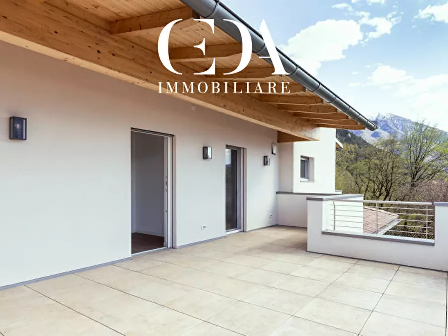 Immagine 11 di Villa in vendita  in via torricelle a Trento