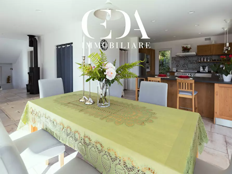 Immagine 16 di Villa in vendita  in via torricelle a Trento