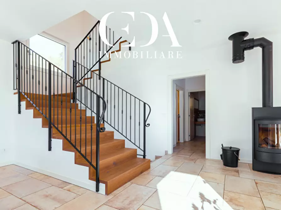 Immagine 38 di Villa in vendita  in via torricelle a Trento