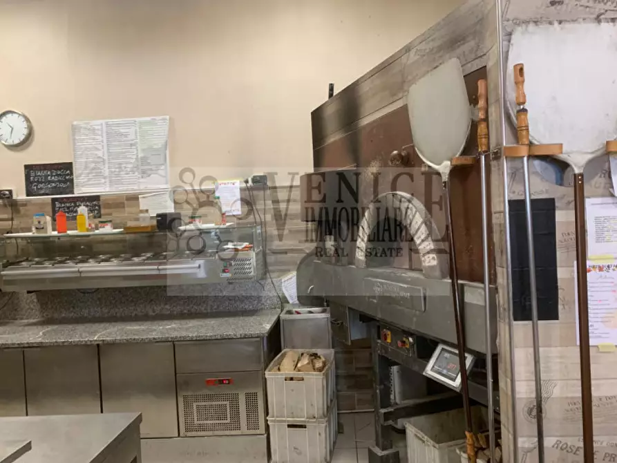 Immagine 6 di Attività commerciale in vendita  a Villorba
