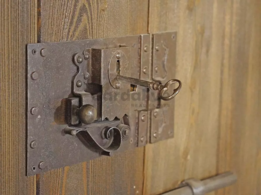 Immagine 23 di Casa indipendente in vendita  in Via Fontana a Gargnano