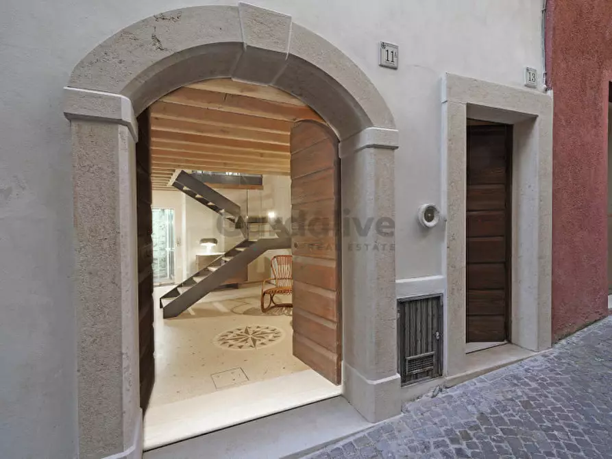 Immagine 26 di Casa indipendente in vendita  in Via Fontana a Gargnano