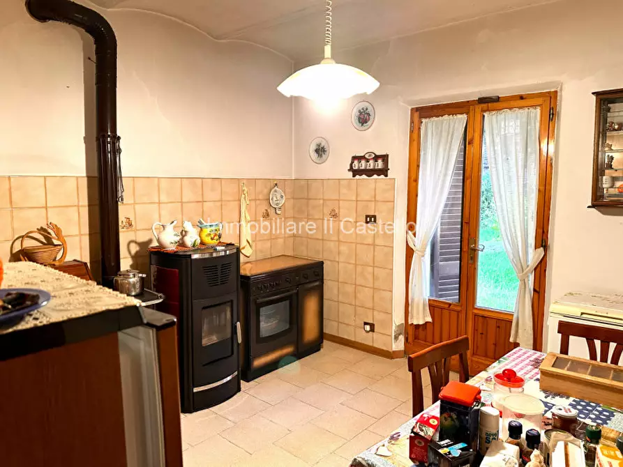 Immagine 6 di Casa indipendente in vendita  in Località Frattavecchia a Castiglione Del Lago