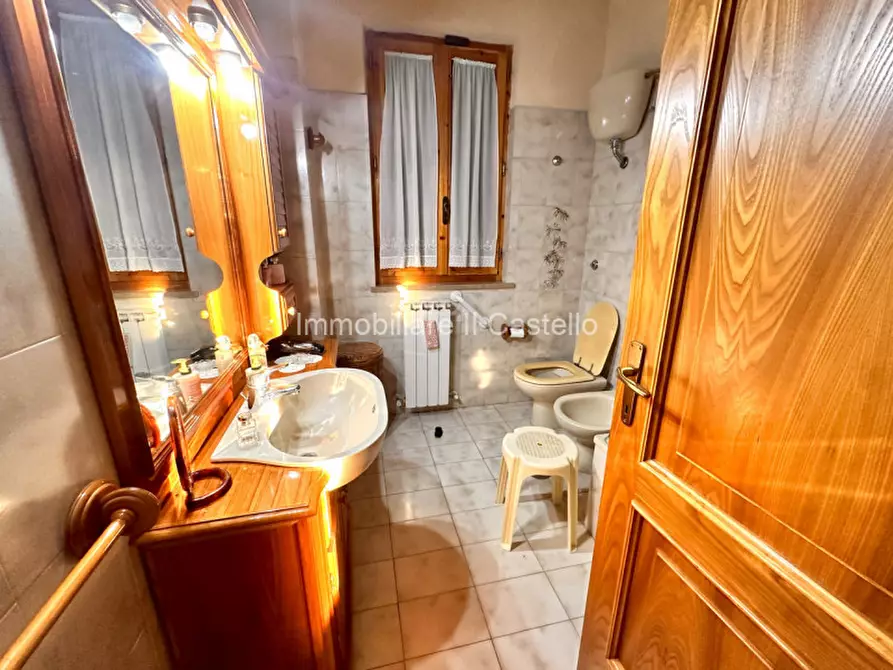 Immagine 17 di Casa indipendente in vendita  in Località Frattavecchia a Castiglione Del Lago