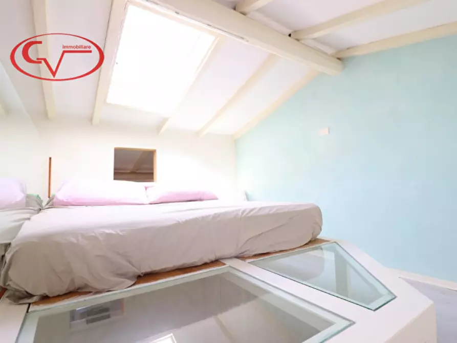 Immagine 13 di Appartamento in vendita  in via Isidoro del Lungo a Montevarchi