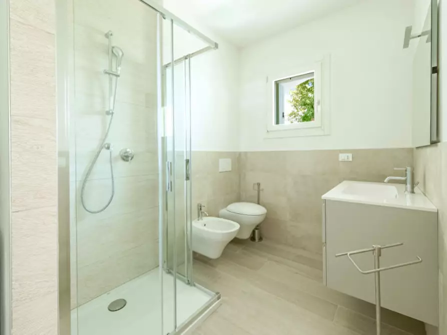 Immagine 12 di Appartamento in vendita  a Jesolo