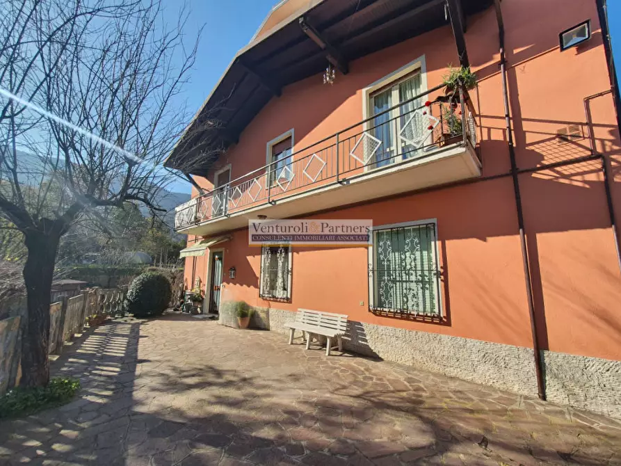 Immagine 2 di Appartamento in vendita  in Loc Gazzino a Vallio Terme
