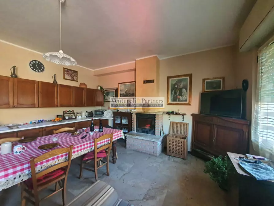 Immagine 3 di Appartamento in vendita  in Loc Gazzino a Vallio Terme