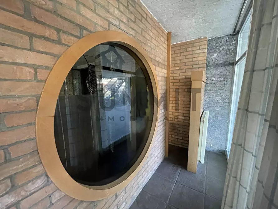 Immagine 6 di Villa in vendita  a Schio