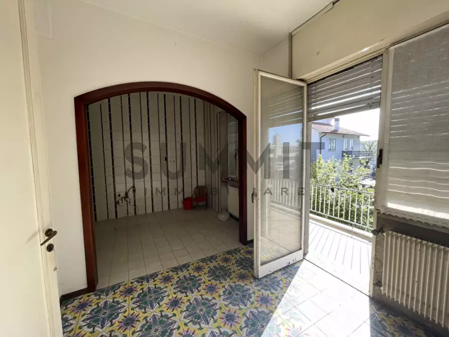 Immagine 8 di Villa in vendita  a Schio