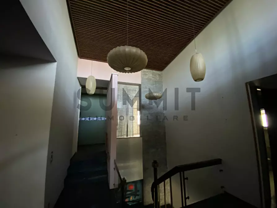 Immagine 13 di Villa in vendita  a Schio