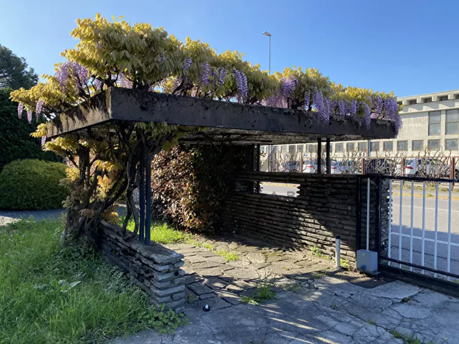 Immagine 20 di Villa in vendita  a Schio