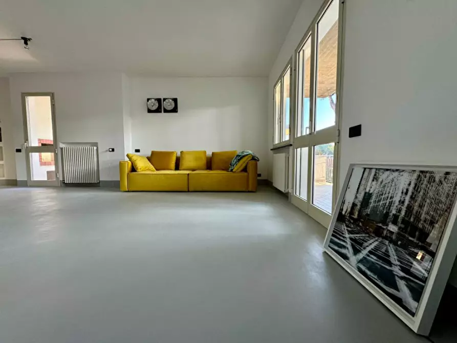 Immagine 10 di Attico in vendita  in viale garibaldi a Riccione