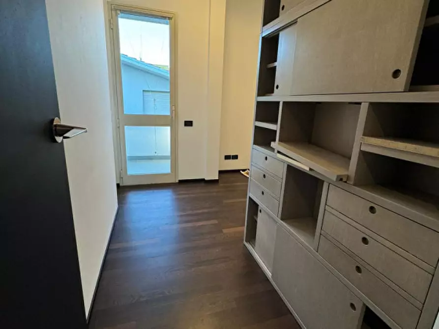 Immagine 23 di Attico in vendita  in viale garibaldi a Riccione