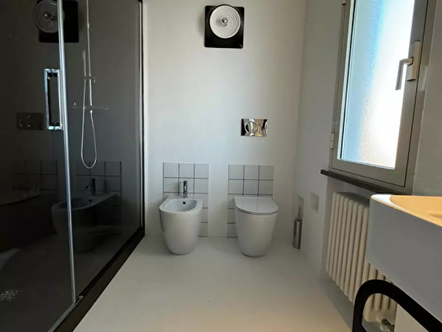 Immagine 24 di Attico in vendita  in viale garibaldi a Riccione