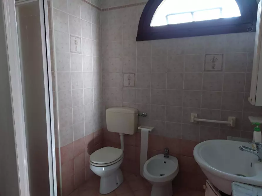 Immagine 25 di Villa in vendita  a Lendinara