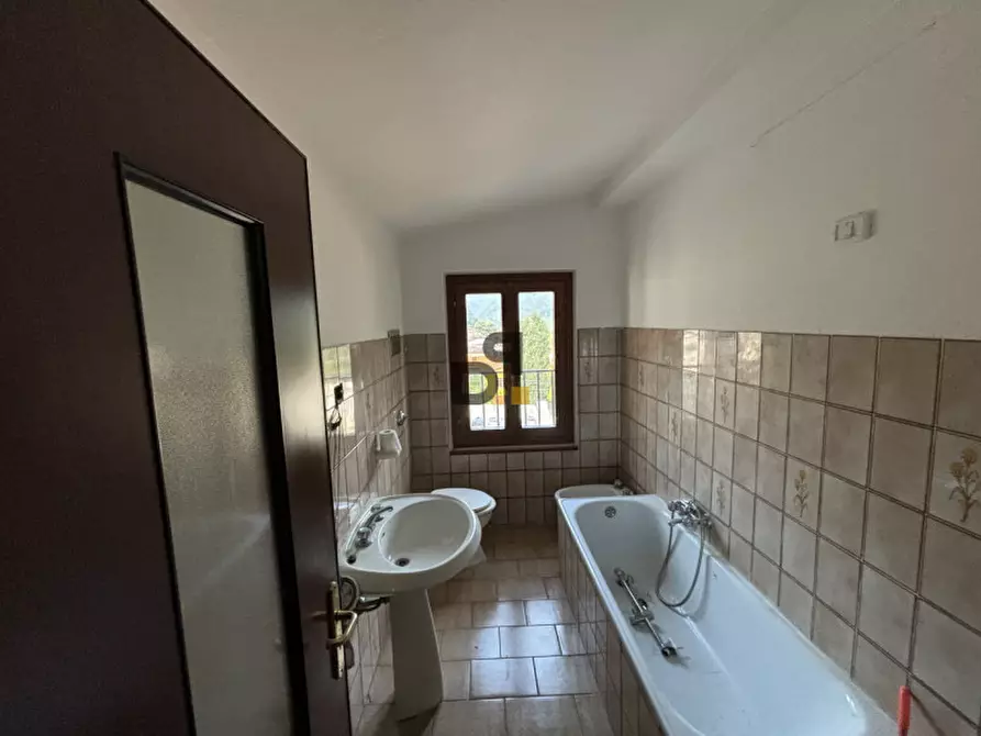 Immagine 10 di Appartamento in vendita  in VIA CAVALLI 7 a Vestone