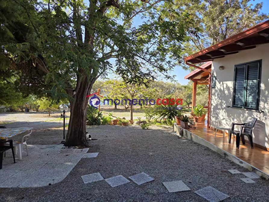 Immagine 1 di Villa in vendita  in palizzi marina a Palizzi