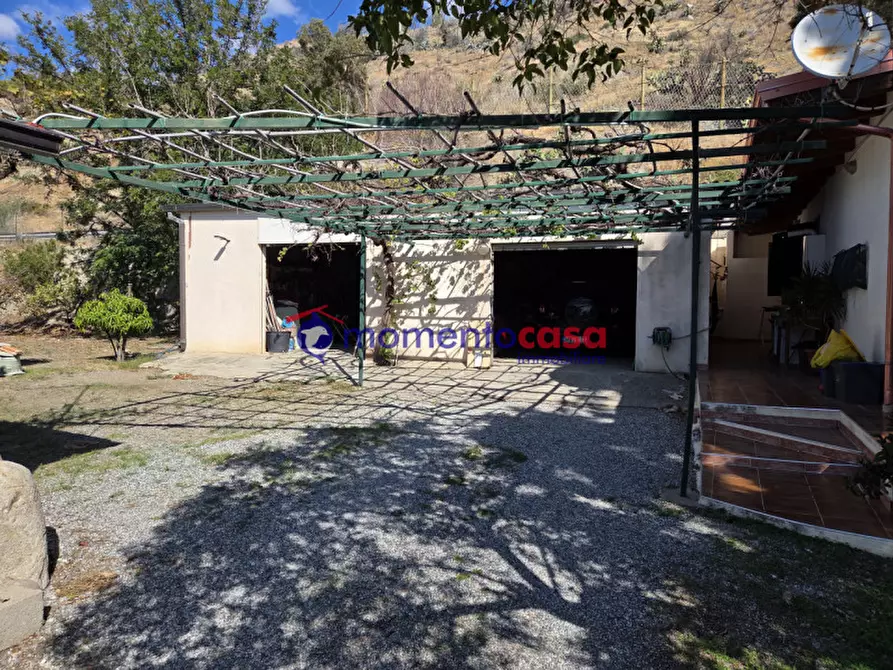 Immagine 14 di Villa in vendita  in palizzi marina a Palizzi