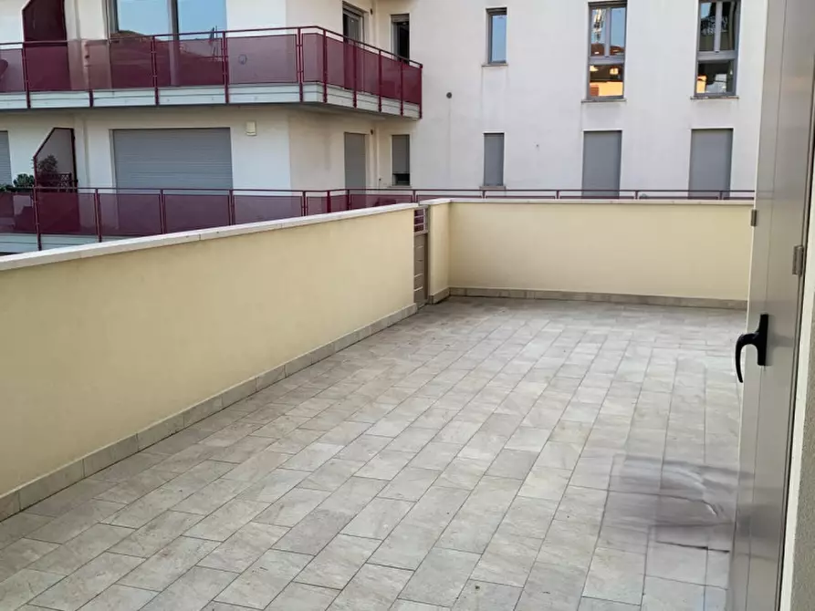 Immagine 7 di Appartamento in vendita  in via Farini a Vicenza