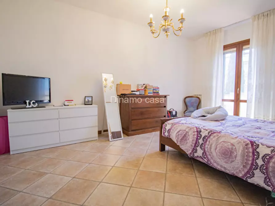 Immagine 9 di Casa indipendente in vendita  a Prato