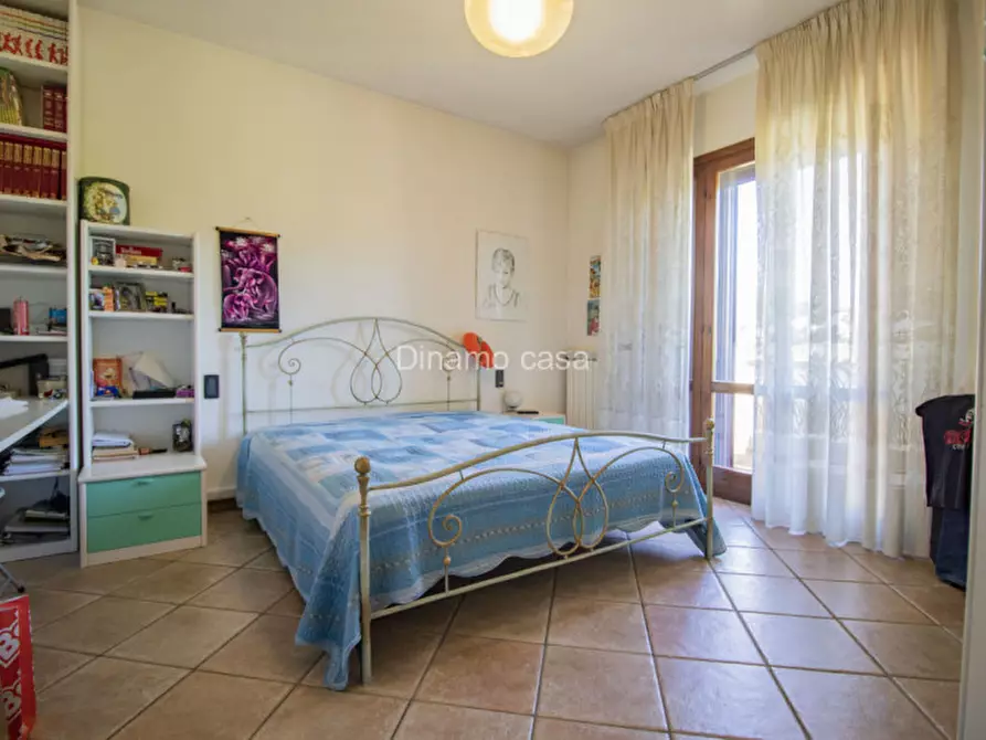 Immagine 11 di Casa indipendente in vendita  a Prato