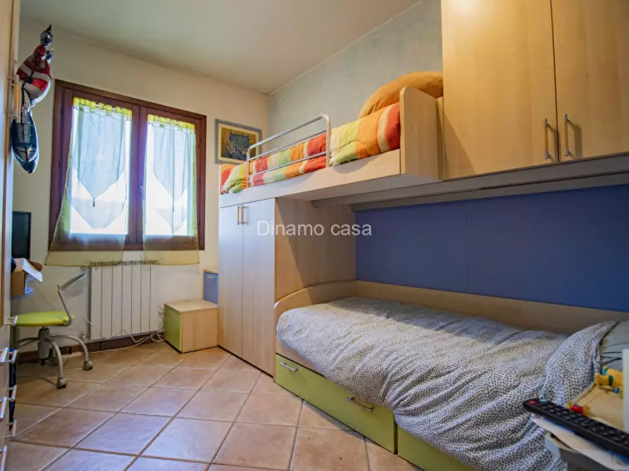 Immagine 13 di Casa indipendente in vendita  a Prato