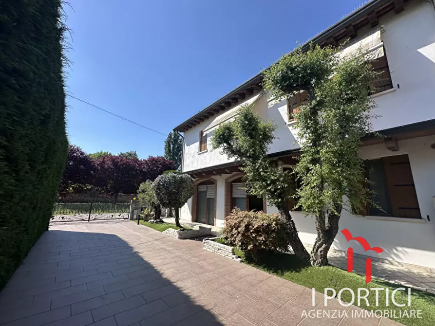 Immagine 26 di Casa bifamiliare in vendita  in Via Guglielmo Marconi a Massanzago