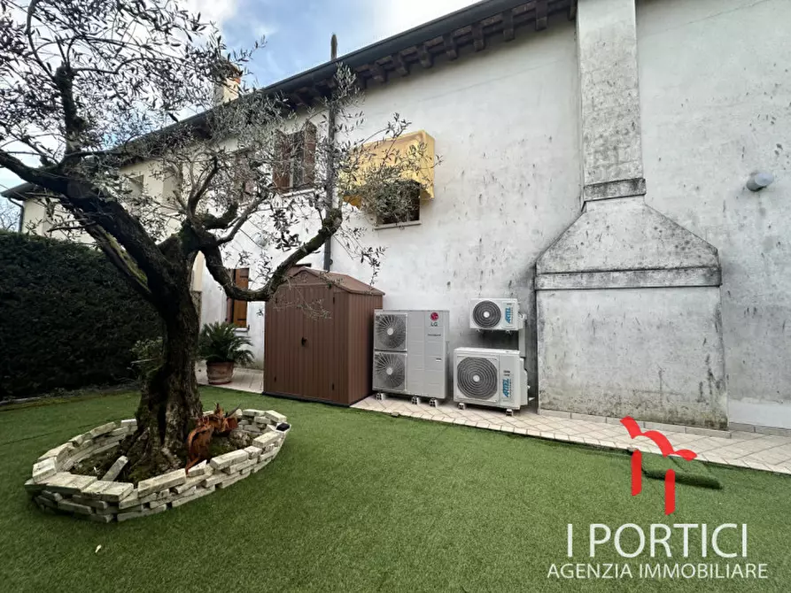 Immagine 35 di Casa bifamiliare in vendita  in Via Guglielmo Marconi a Massanzago