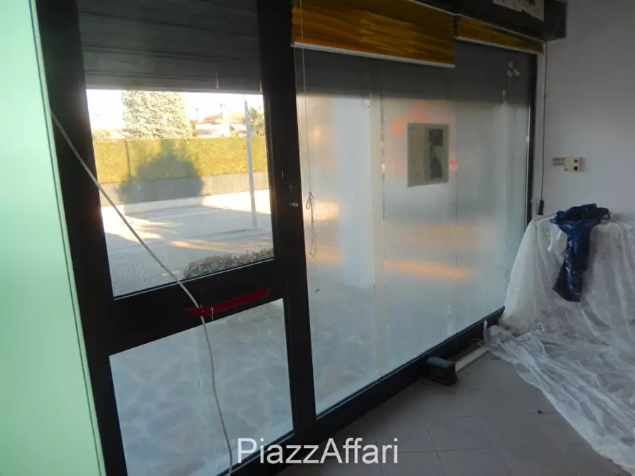 Immagine 5 di Ufficio in affitto  in Campolongo Maggiore a Campolongo Maggiore