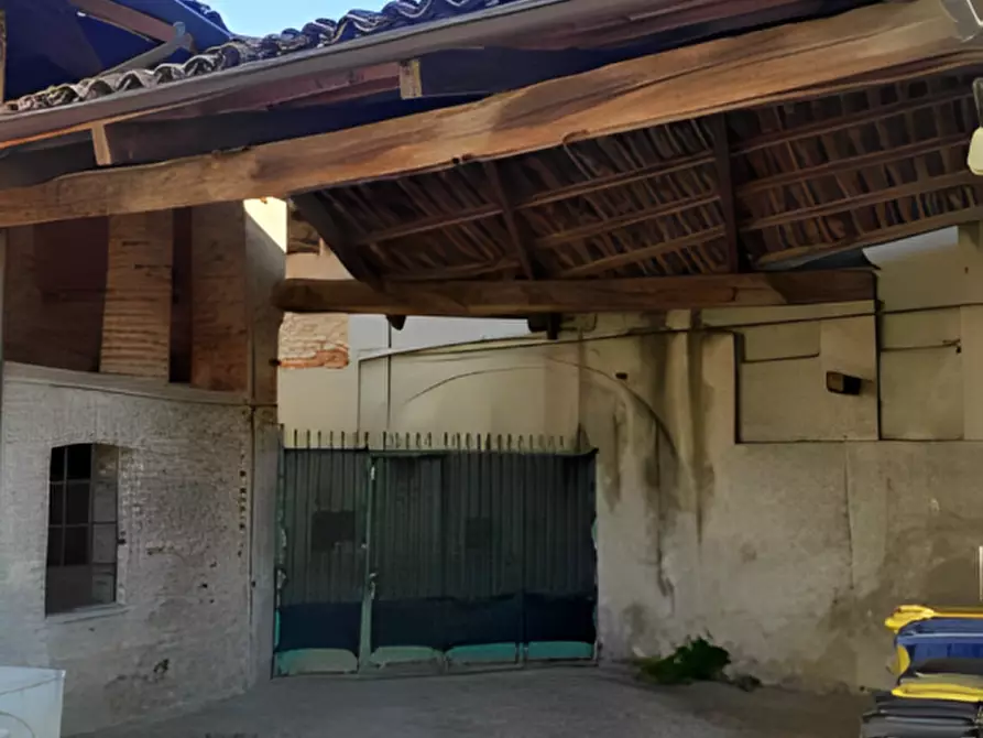 Immagine 11 di Appartamento in vendita  in Via XXIV Maggio, 21 a Lombardore