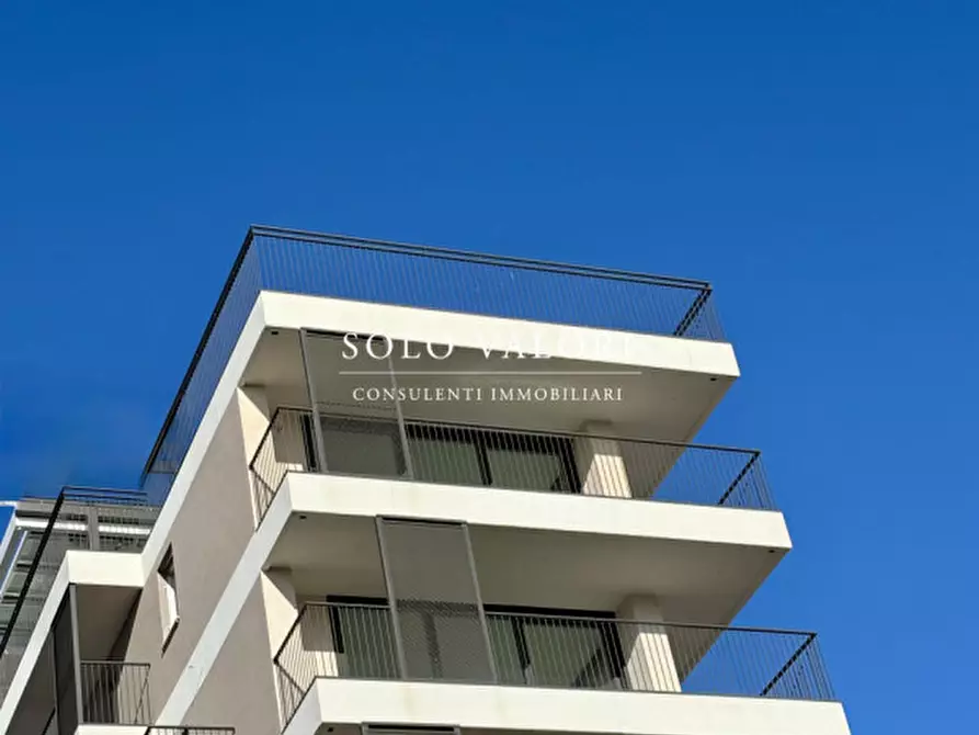 Immagine 1 di Appartamento in vendita  a Jesolo