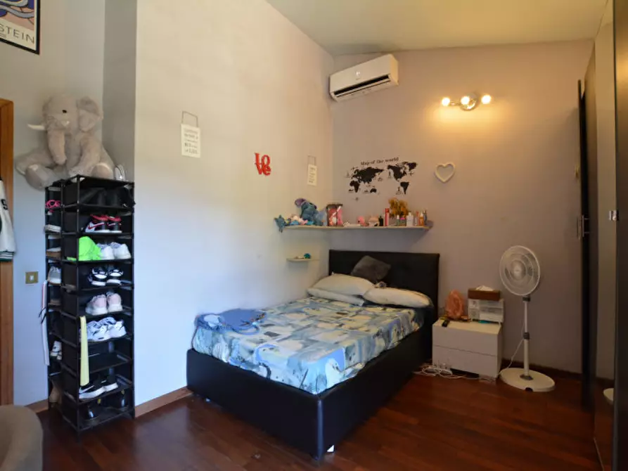 Immagine 18 di Villa in vendita  in Via Clarice Tartufari 161 a Roma