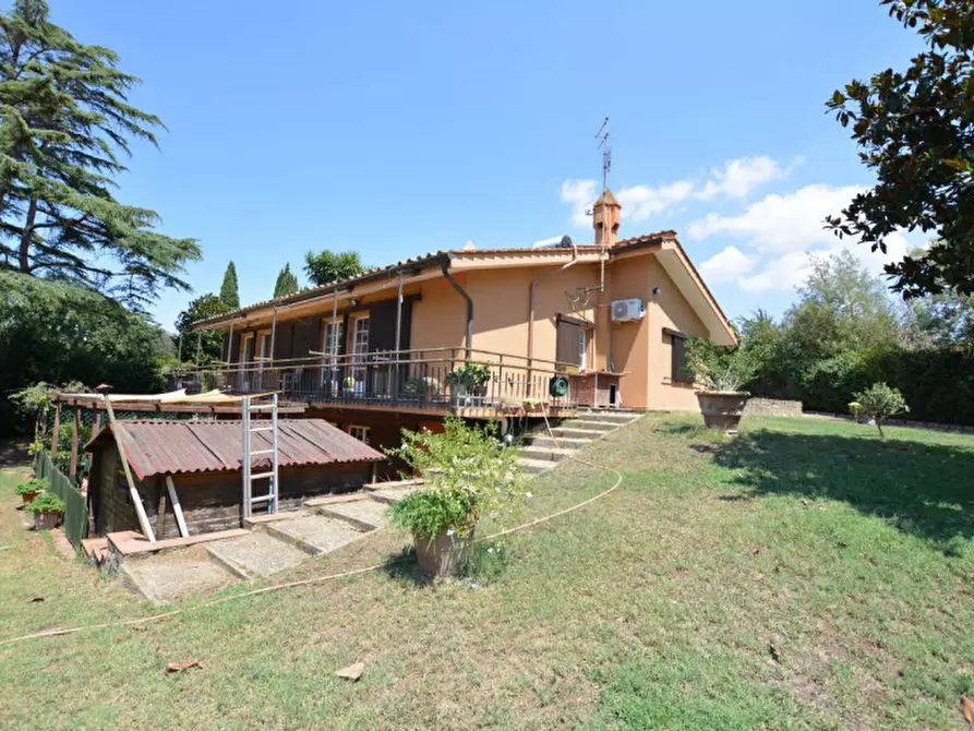 Immagine 48 di Villa in vendita  in Via Clarice Tartufari 161 a Roma