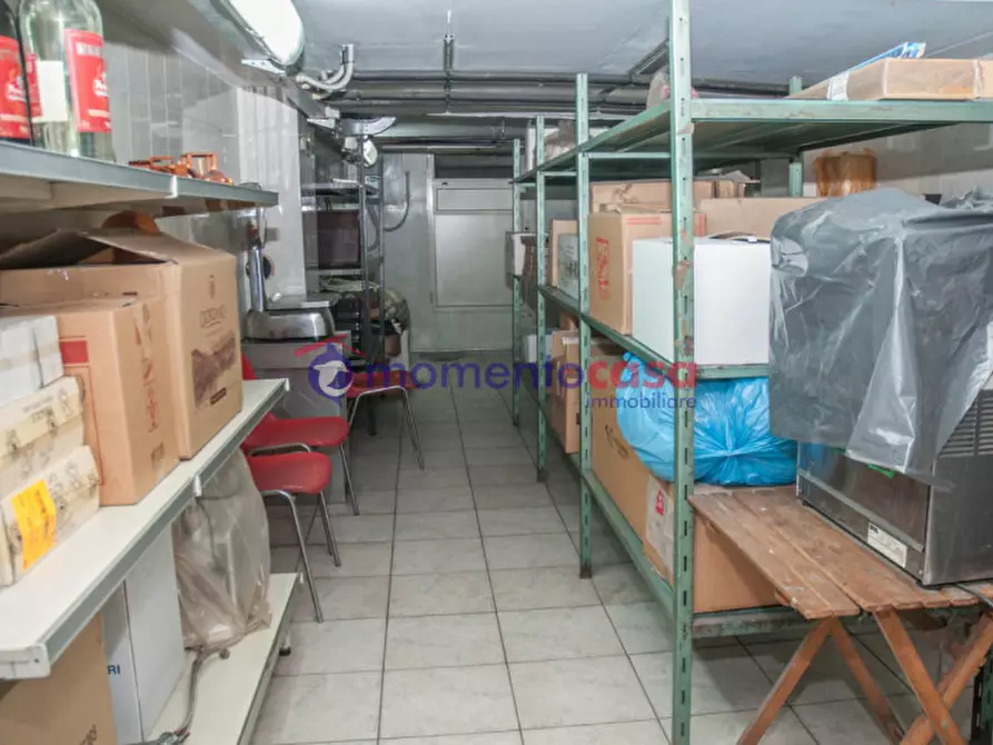 Immagine 18 di Negozio in vendita  in via sbarre centrali a Reggio Di Calabria