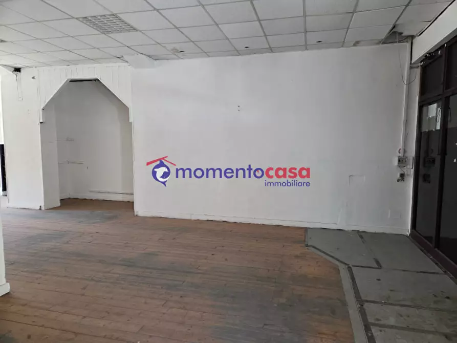 Immagine 4 di Magazzino in vendita  in via scala di giuda a Reggio Di Calabria