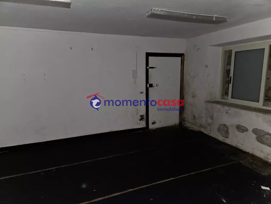 Immagine 13 di Magazzino in vendita  in via scala di giuda a Reggio Di Calabria