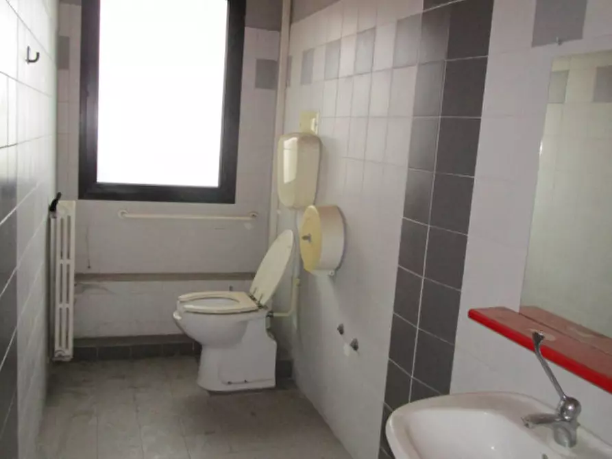 Immagine 3 di Ufficio in affitto  in Via Volta a Limena