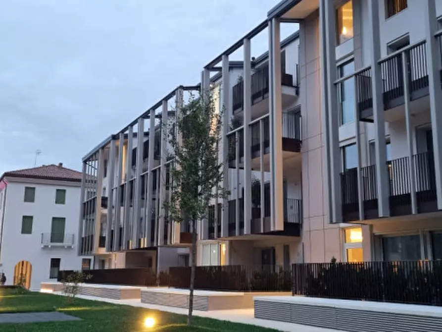 Immagine 9 di Attico in vendita  a Castelfranco Veneto