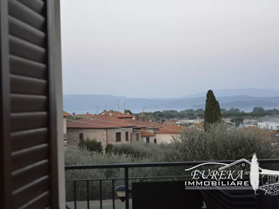 Immagine 50 di Appartamento in vendita  in via roma 152 a Castiglione Del Lago