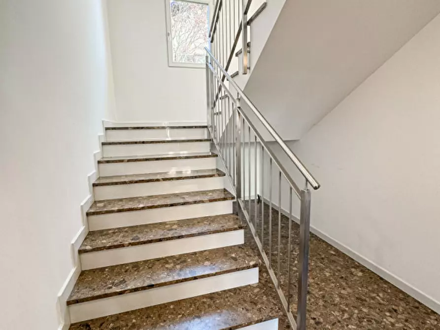 Immagine 26 di Appartamento in vendita  in via Negrelli a Ora .Auer.