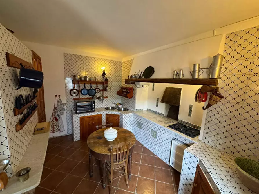 Immagine 11 di Casa indipendente in vendita  in Località Buceci a Piana Degli Albanesi