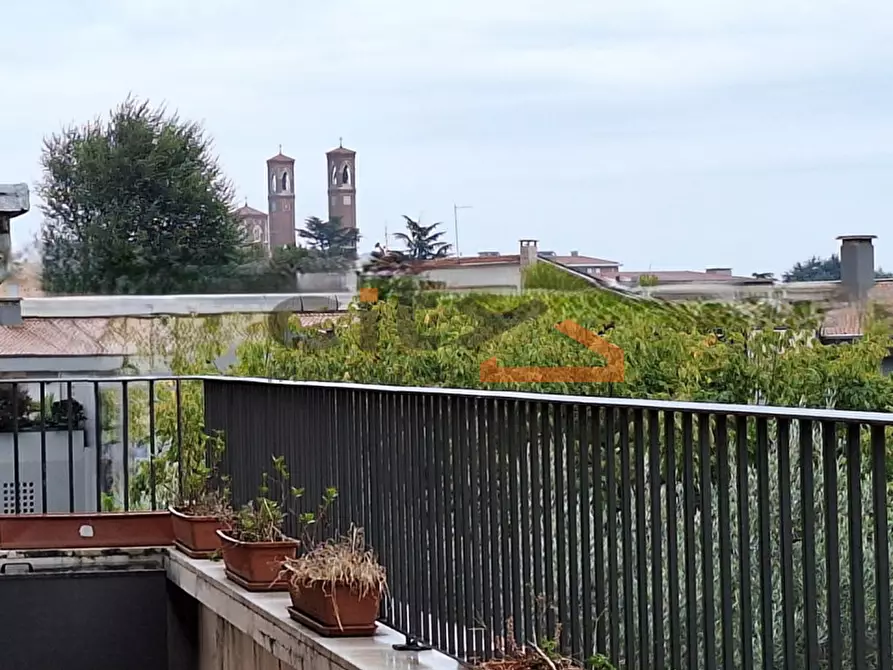 Immagine 10 di Casa indipendente in vendita  a Bassano Del Grappa